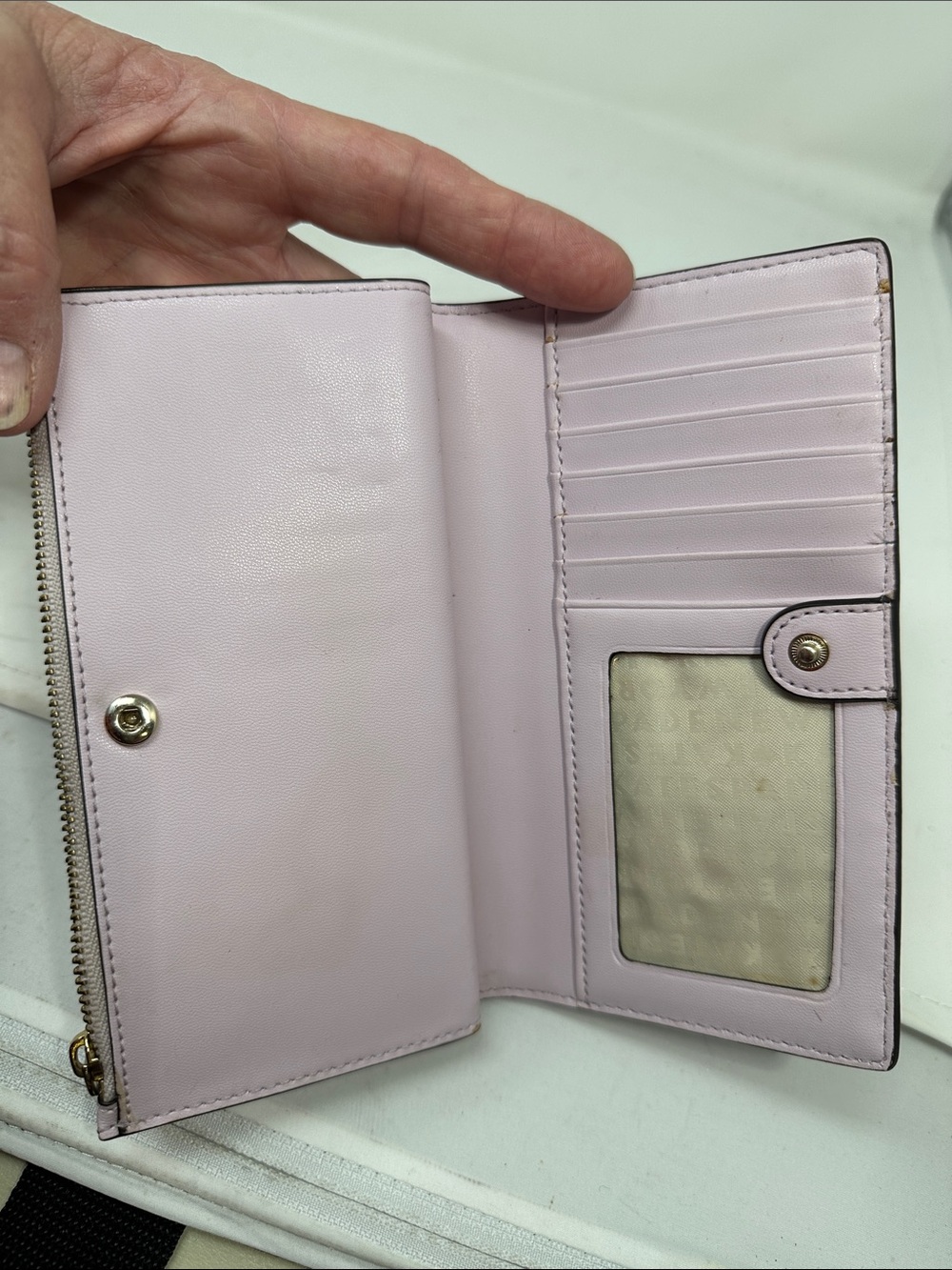 Kate Spade Wallet - Picture 4 of 6